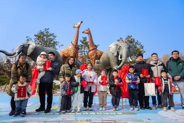 喜讯！济南野生动物世界网红孟加拉虎三胞胎有名字啦！