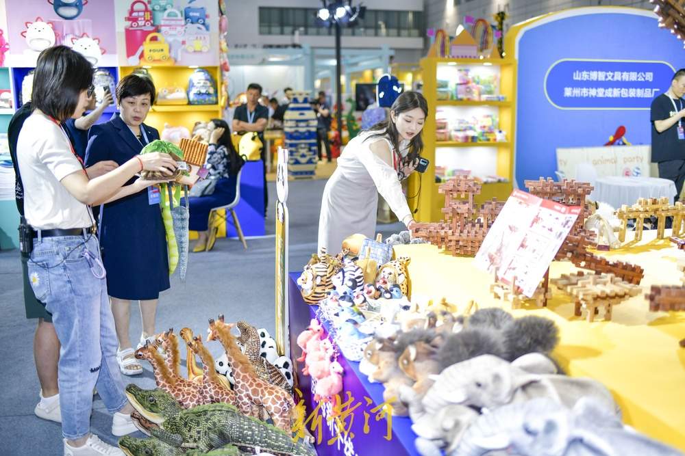 山东外贸优品集体亮相济南，助力外贸商品出口转内销