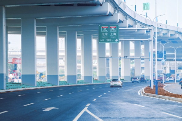 工业北路快速路东延地面道路加速恢复