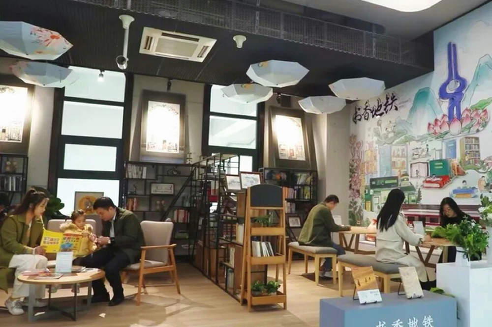 从“赶路”到“留步”：济南地铁4号线把烟火揉进通勤时光