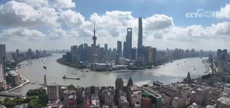 当出行“邂逅”高科技 “一机畅行”智慧服务解锁游客“丝滑体验”