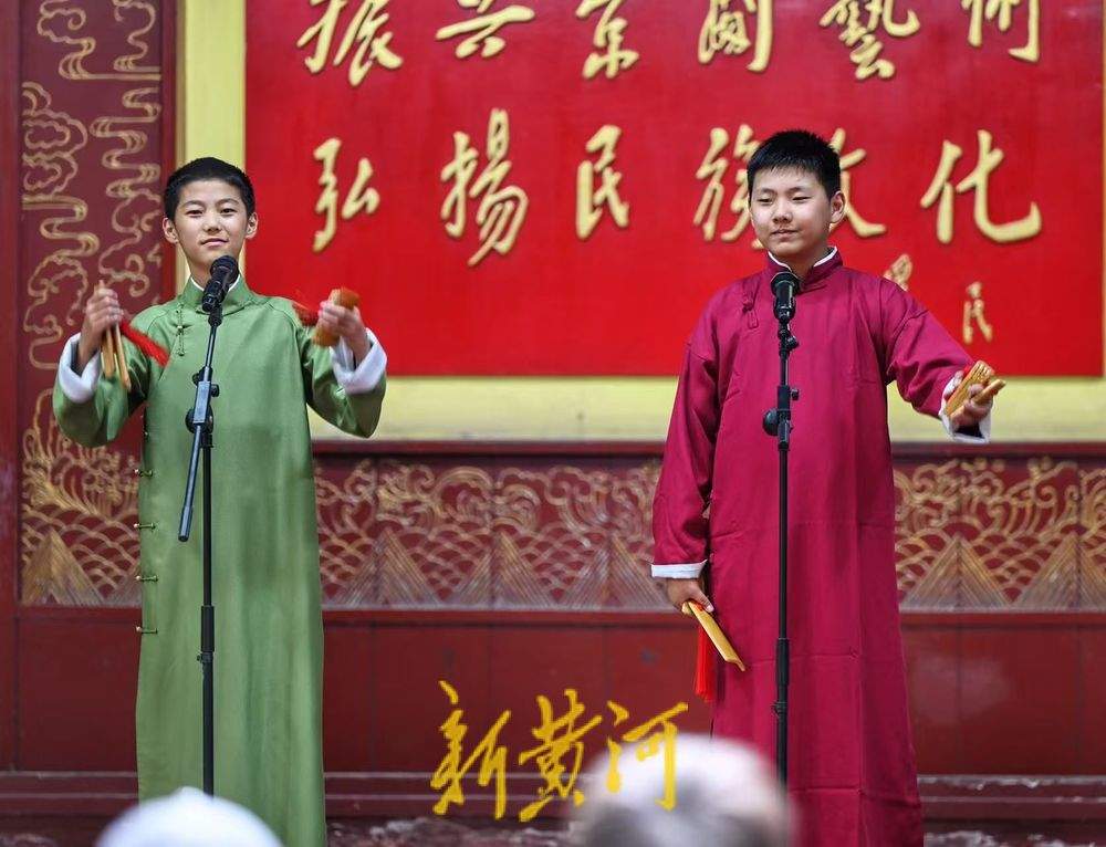 国庆中秋假期首日，济南30家景区共接待游客42.53万人次，同比增长8.35%