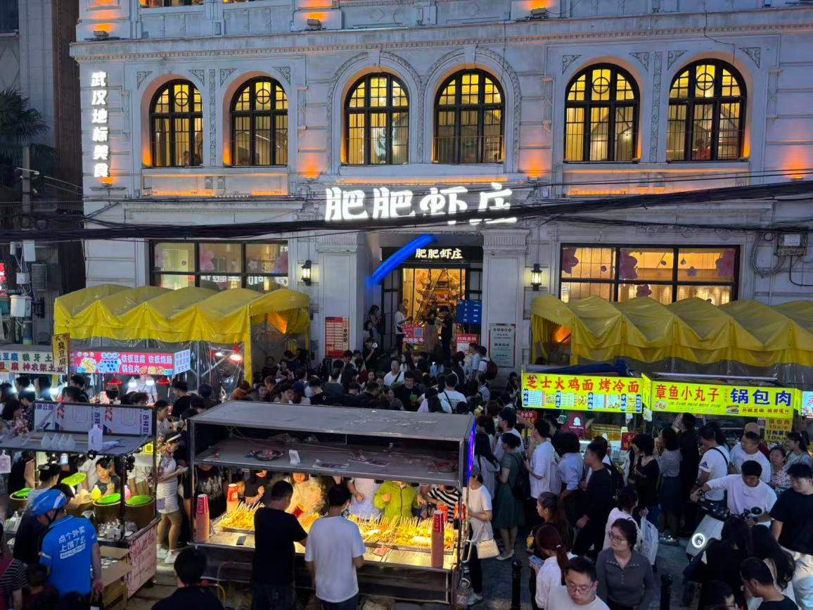 小龙虾价格为何在旺季波动？