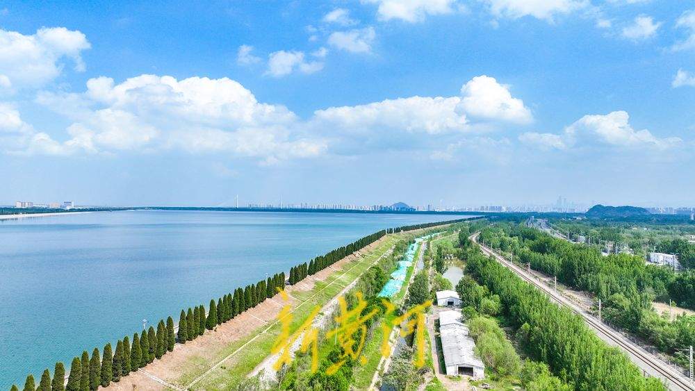 一年四季 泉在济南｜初夏雨后迎最美蓝天白云 黄河北岸俯瞰水映蓝天