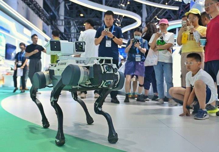 团结才能共赢 携手方可共进——中国以高水平对外开放为世界经济注入暖流