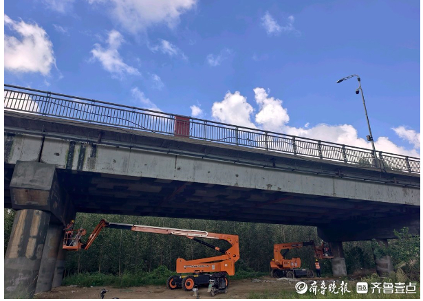 探访济南黄河大桥大修：国庆假期内彩色沥青摊铺全面完成