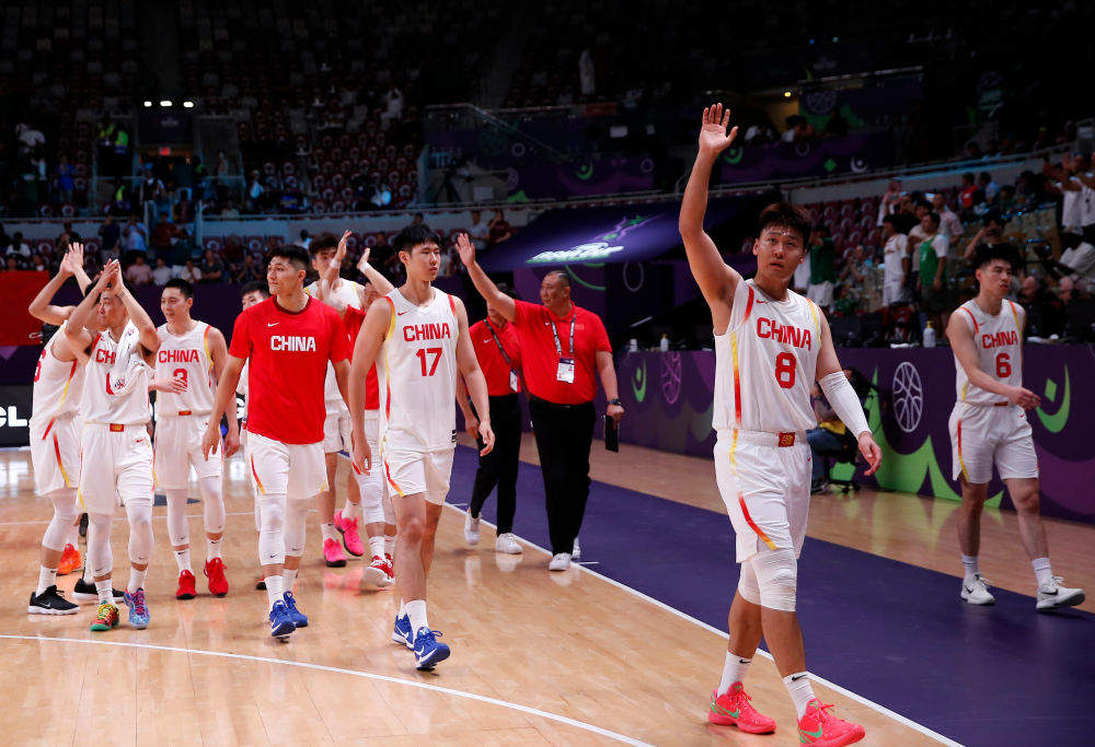 中国男篮力克东道主沙特队 亚洲杯首战告捷