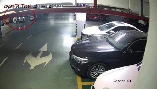 哭笑不得！男子花30元买彩票中100万大奖 电影剧本也不敢这么写