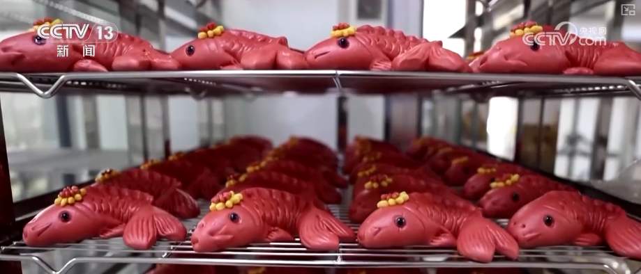 生鲜果蔬、年宵花卉、特色美食齐上阵 节前消费新图景活力涌动