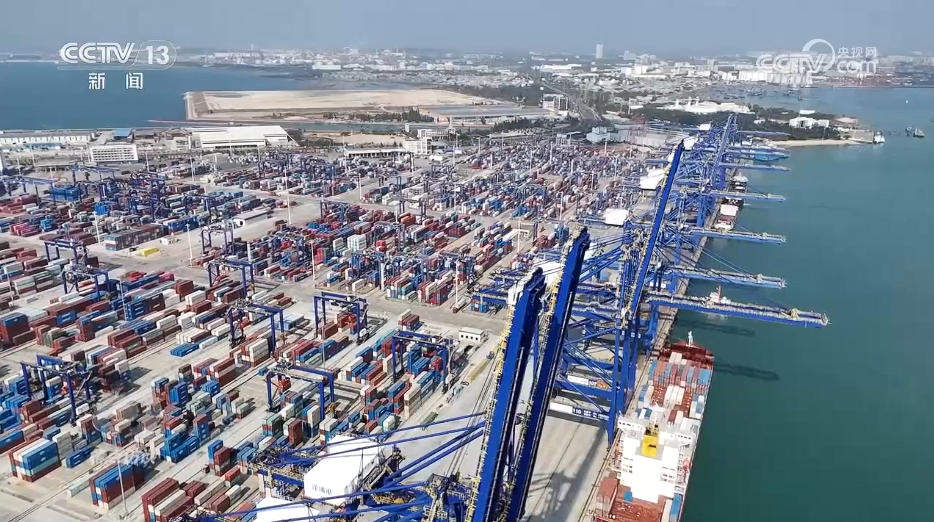 焦点访谈｜海南自贸港全岛封关“满月” 新篇章这样书写