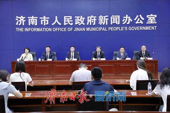 去年历下区完成规上工业总产值422亿元，近三年平均增速超10%