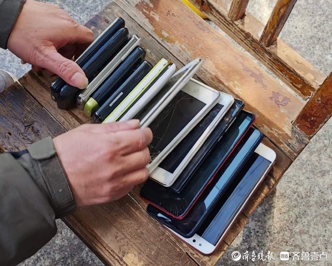 从“没人要”到“抢着收”,废旧手机变“金矿”