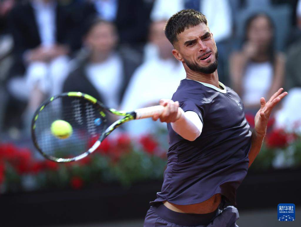 ATP1000罗马站：焦科维奇无缘晋级