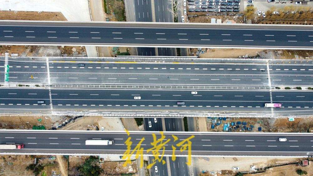 京台高速齐济段改扩建工程冲刺收尾 部分路段实现双向十二车道通行
