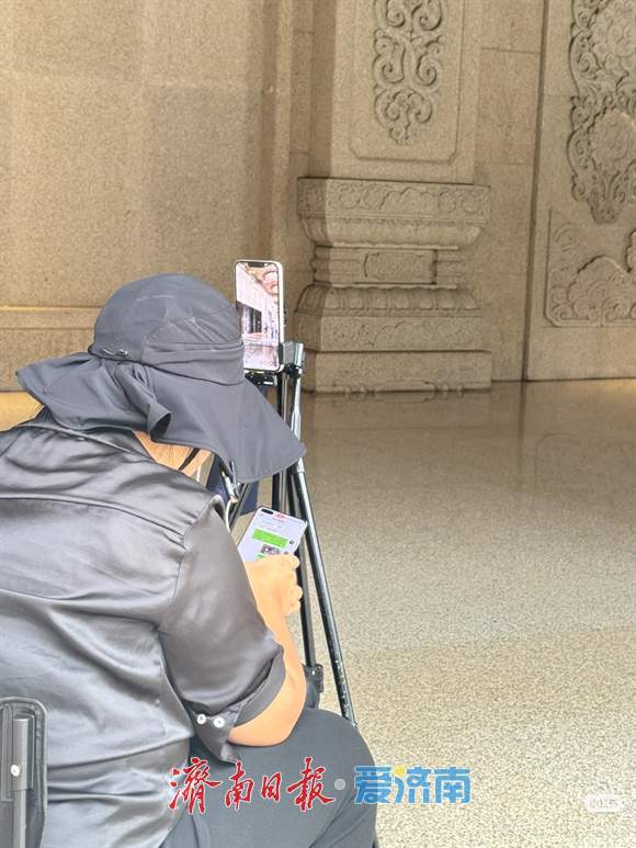 原声态｜公共空间直播：是分享还是侵犯？