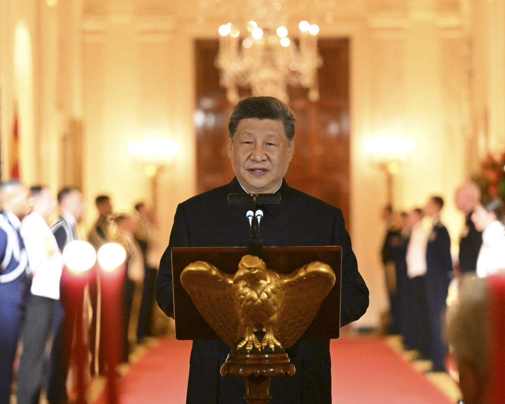 习近平和彭丽媛出席特朗普总统夫妇举行的欢迎宴会