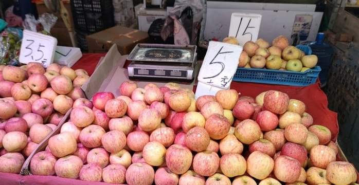 嘎啦、美八……早熟苹果陆续在济南上市，你尝了吗？