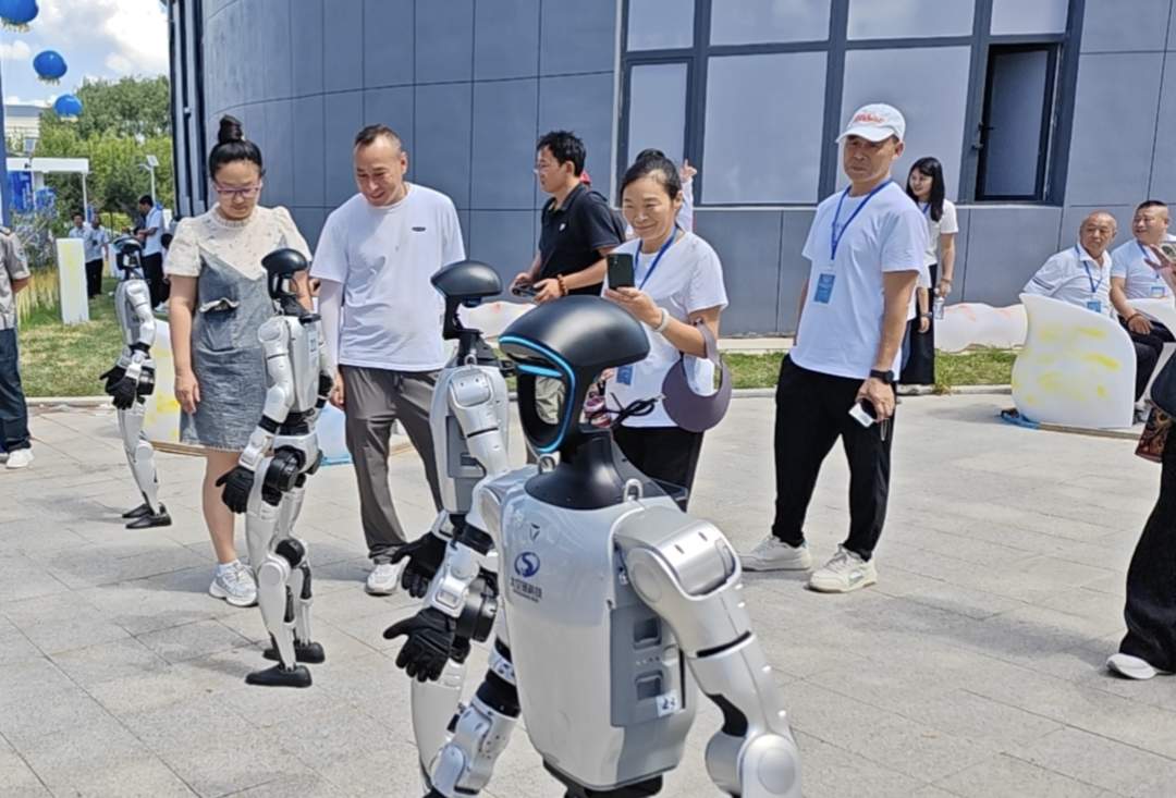 从“一机难求”到降价70%，机器人租赁市场大洗牌