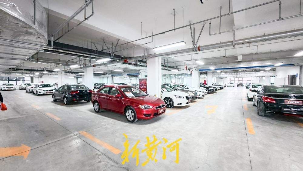 济南凤凰路停车楼变身汽车生态基地，打造山东最大二手车交易中心
