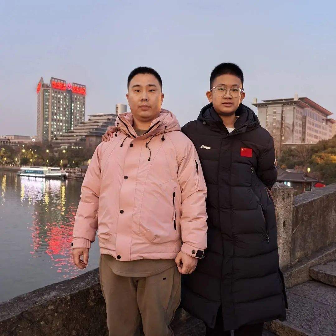 救人消防员吸入毒气智力降至3岁!他有了新消息