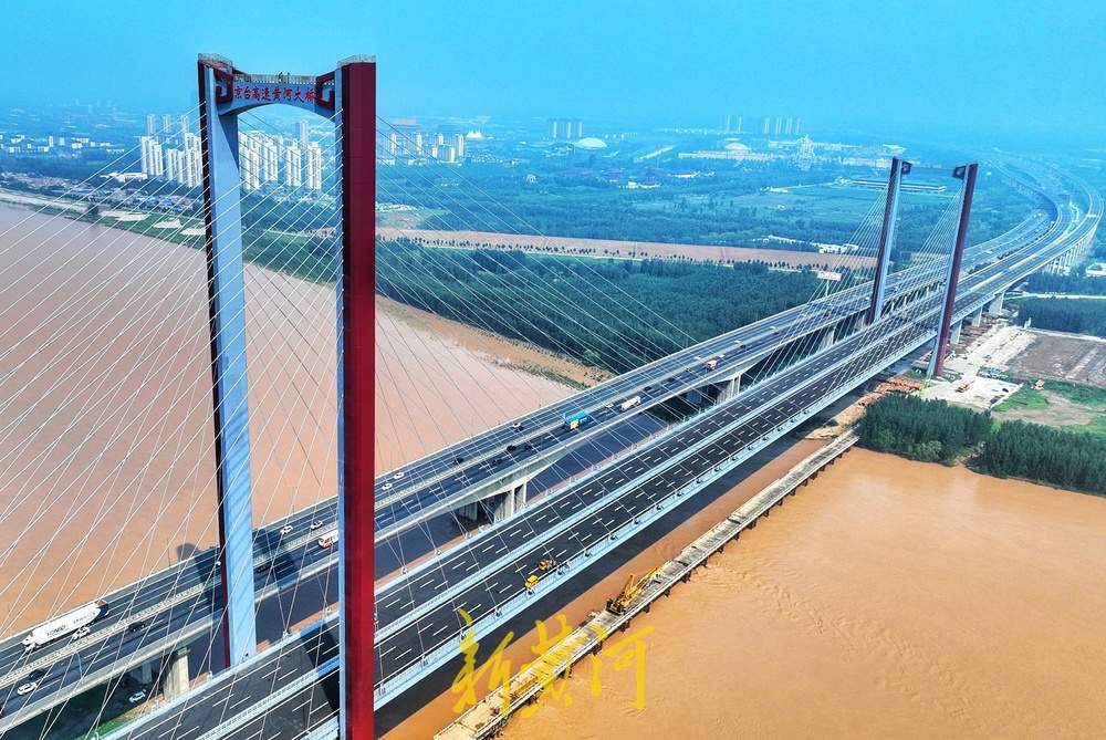 项目强省会｜京台高速公路齐济段改扩建项目黄河特大桥顺利完工