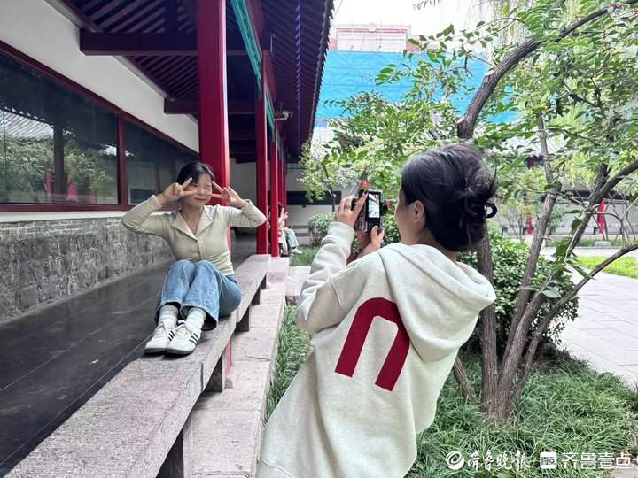 济南旅游新风尚：一对一“陪拍”服务，打造专属回忆