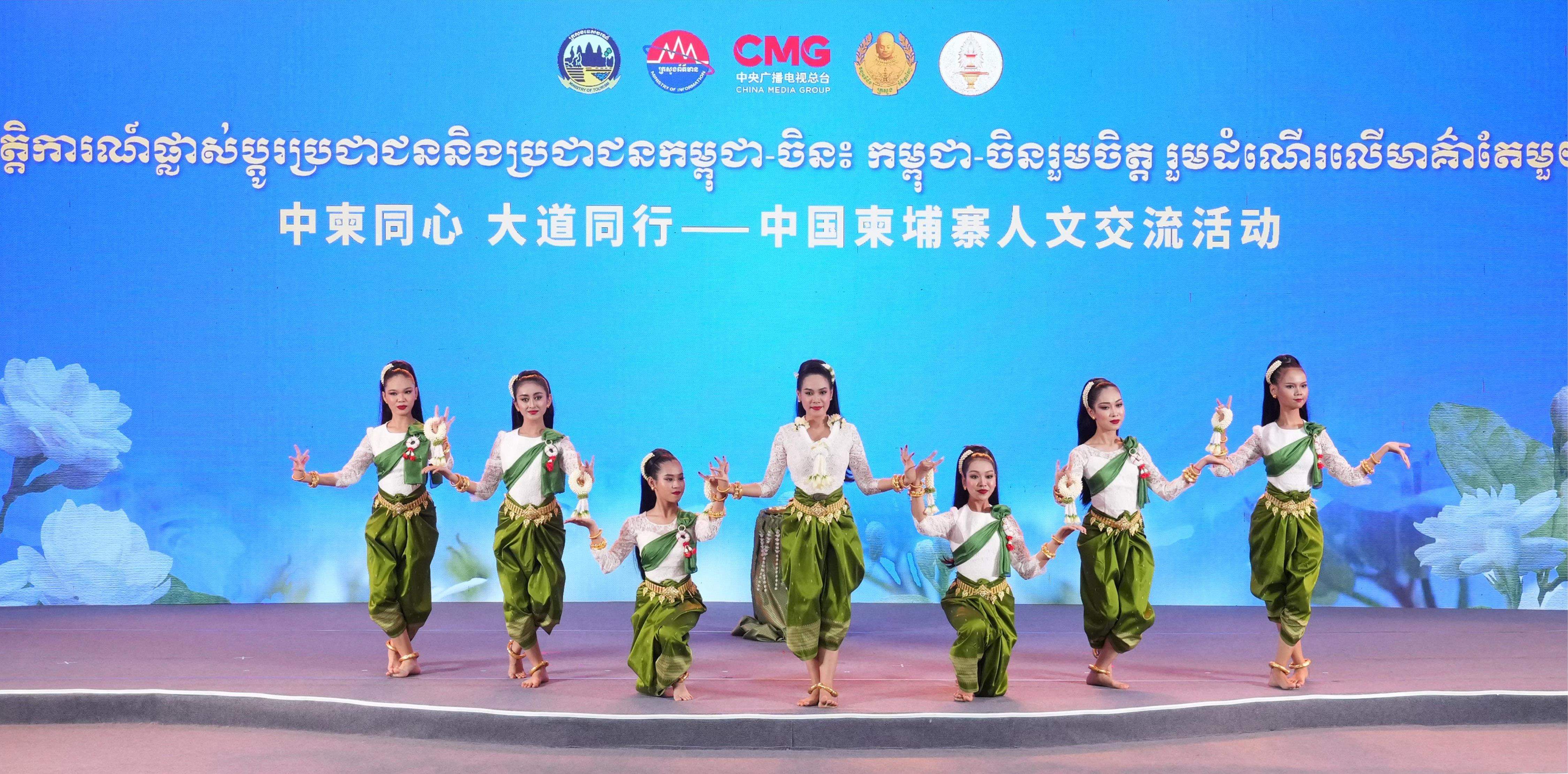 时政微观察丨“像走亲戚一样常来常往”