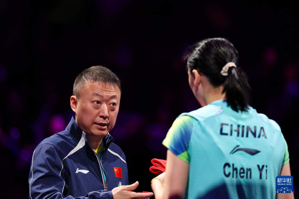乒乓球——WTT重庆冠军赛：陈熠晋级女单16强