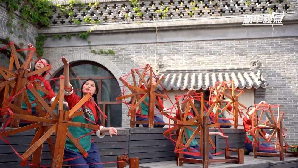 新华视点|两会聚焦:解锁繁荣新大众文艺新思路