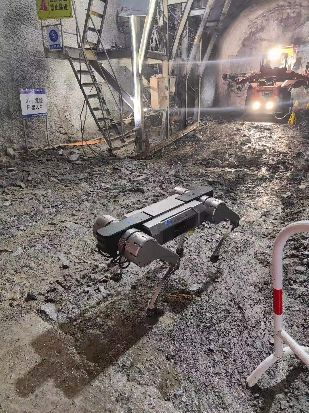 您不知道的创新冠军｜优宝特： “竞速”机器人赛道