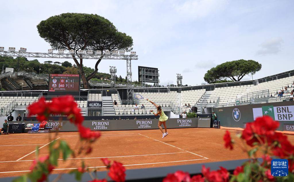 WTA1000罗马站：郑钦文晋级