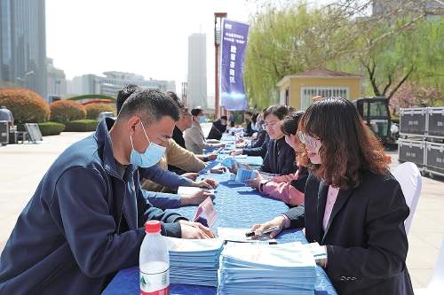 民生之梦丨服务改革所趋、发展所需、民心所愿——济南医保书写民生“幸福清单”