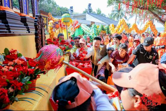龙腾南海续文脉 马跃鳌山启新程 丙午马年三亚民间龙王祭俗非遗系列活动盛大举行