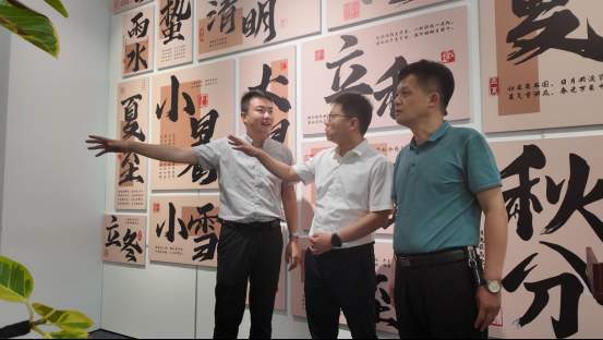 融媒·见证丨当学科藩篱、校际壁垒在这里被打破——咖啡香里酿新知