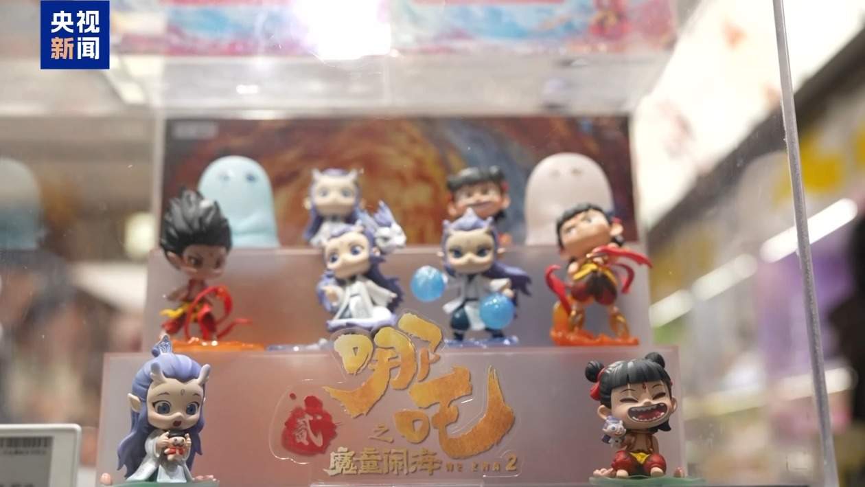 今年我国电影票房破250亿领跑全球 “电影＋”带动文旅消费热潮