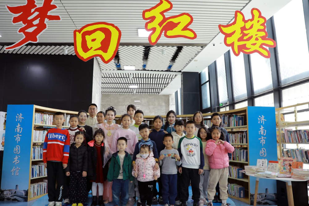 “阅”燃泉城！在一个满城书香的城市，首个“全民阅读活动周”这样度过