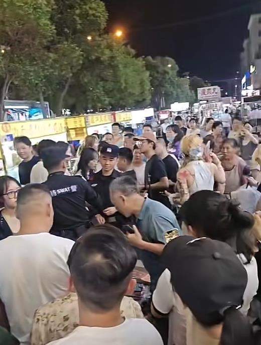 顾客在淮北街头买彩票中100万老板却不认账？警方已介入，福彩中心：正关注