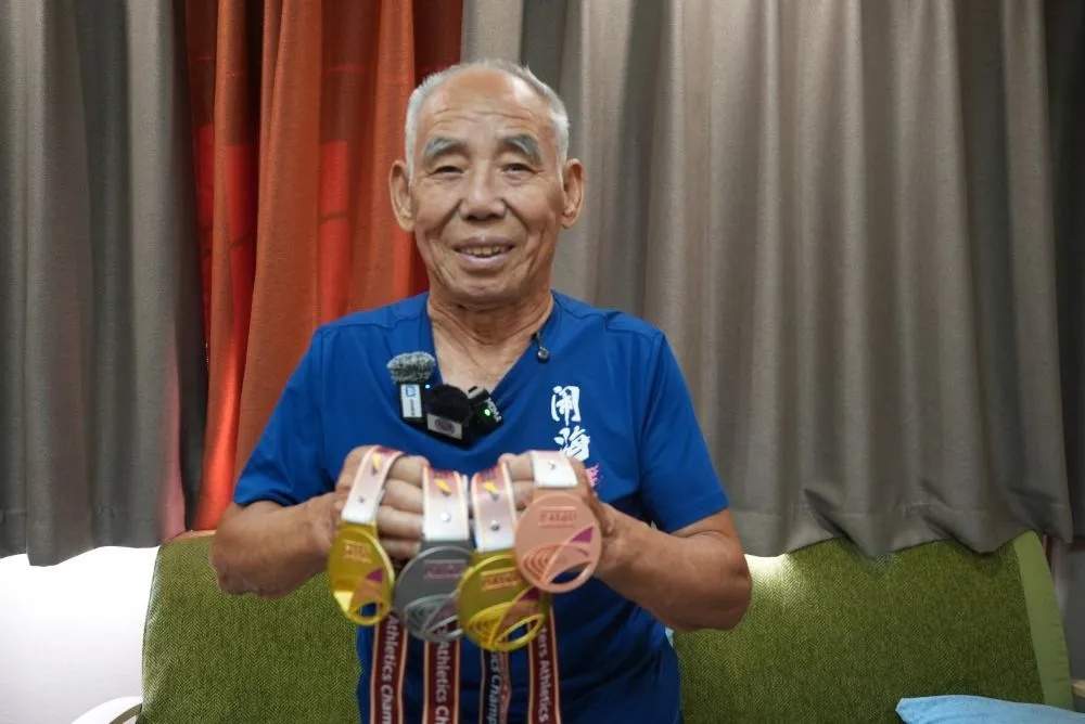 2026世界大师田径锦标赛 济南92岁大爷获2金1银1铜
