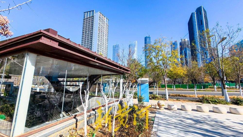 济南地铁6号线华阳路站出入口亮相 紧邻CBD和茂岭山