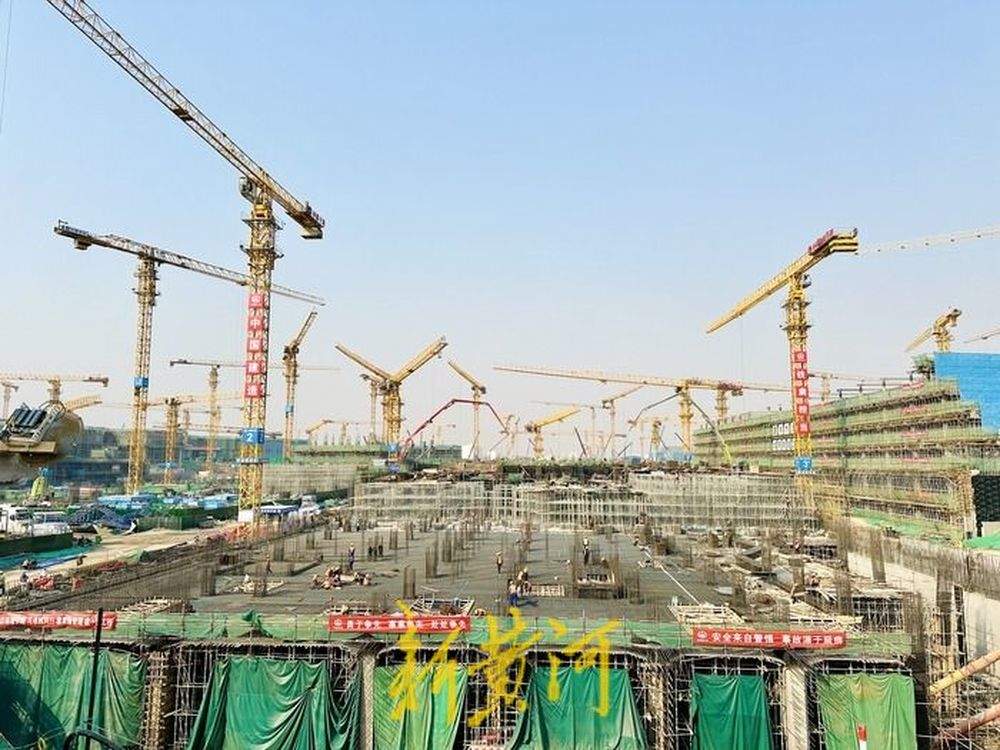 项目强省会｜济南机场二期改扩建冲刺2025年首季度“开门红”：未来将引入济滨高铁和3条地铁线