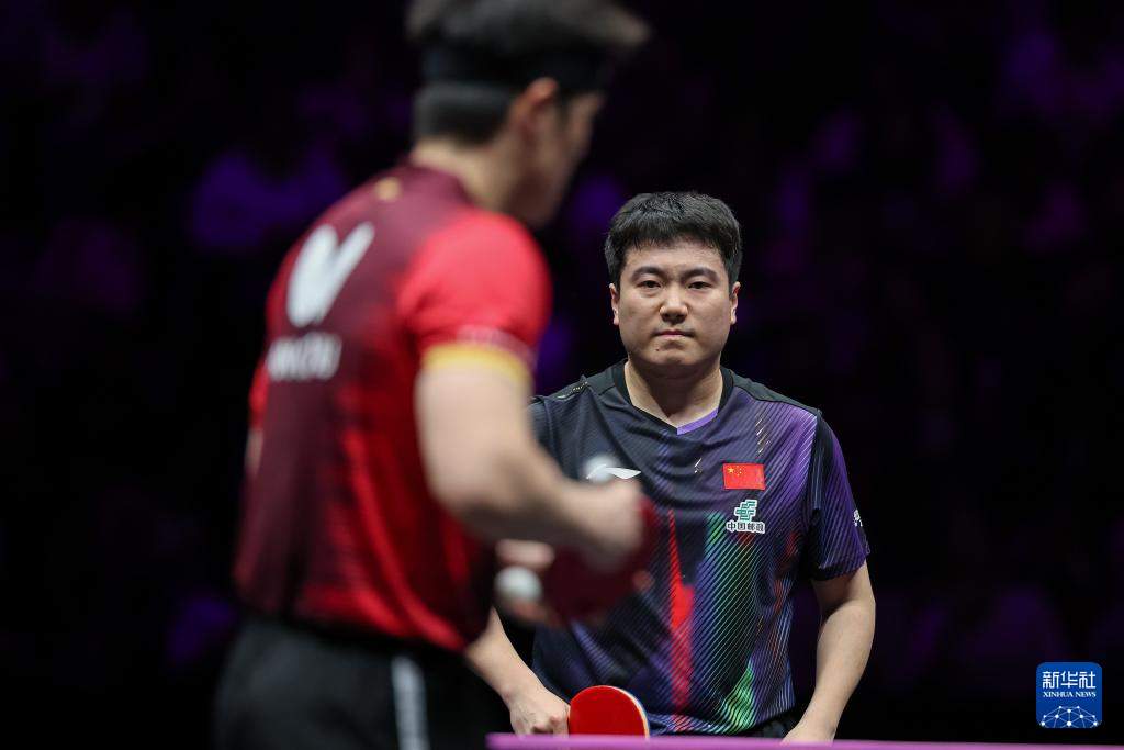 乒乓球——WTT重庆冠军赛：梁靖崑无缘男单八强