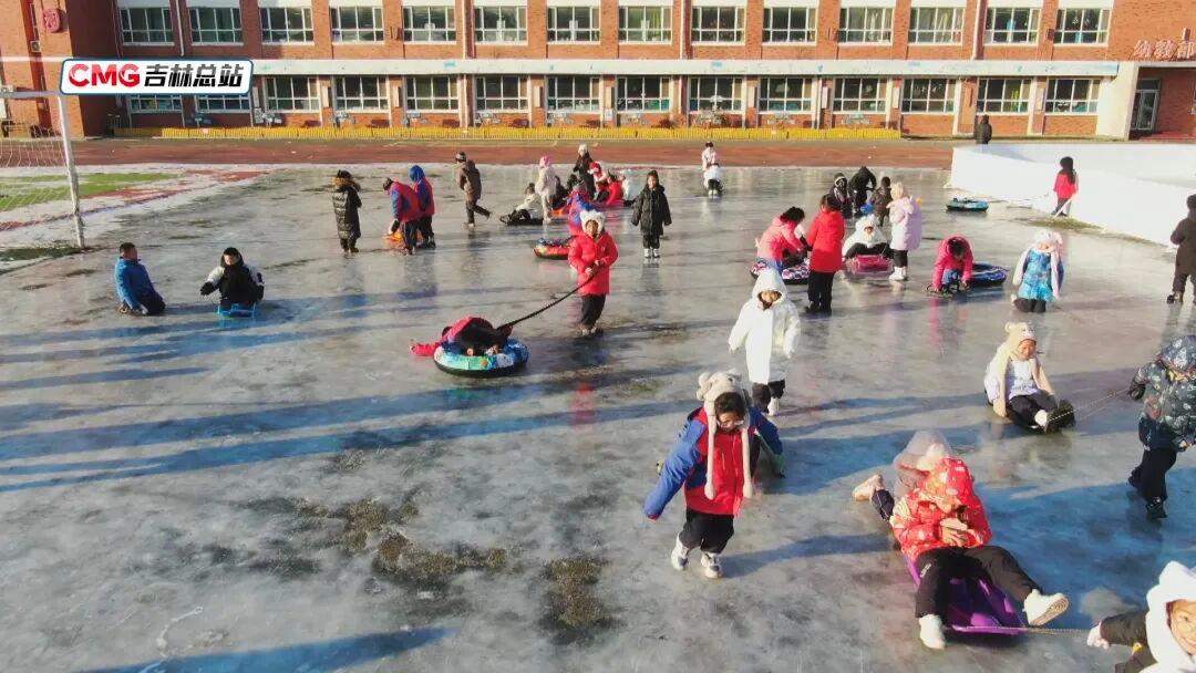 连休9天！多地官宣“雪假”，网友：实名制羡慕