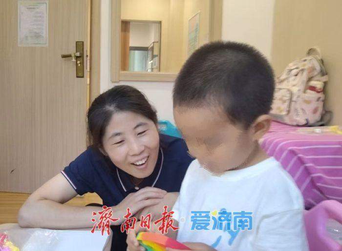 这是跨越星辰的陪伴——母亲节里的“邝妈妈”和她“孩子们”