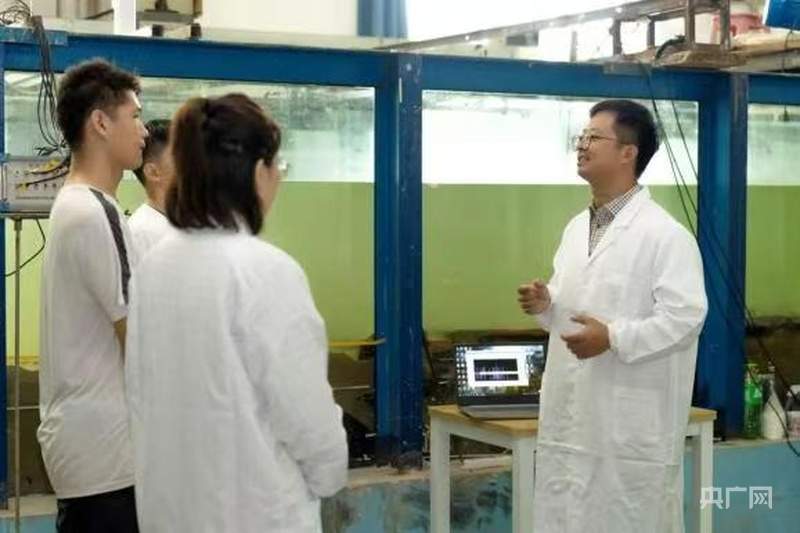 青春华章 向海图强｜深海逐梦，他们在海洋强国中谱写青春之歌