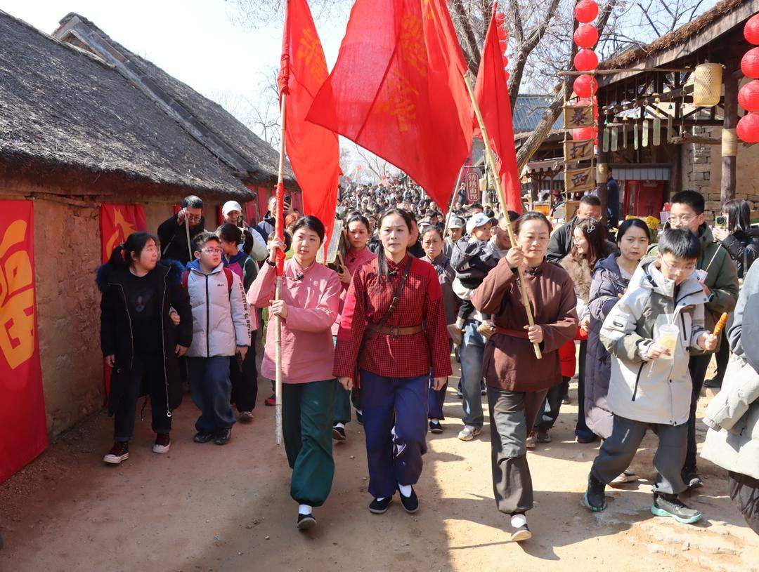 齐鲁年味·消费新潮丨回村过年还能这么玩？山东这些小而美的乡村藏不住了