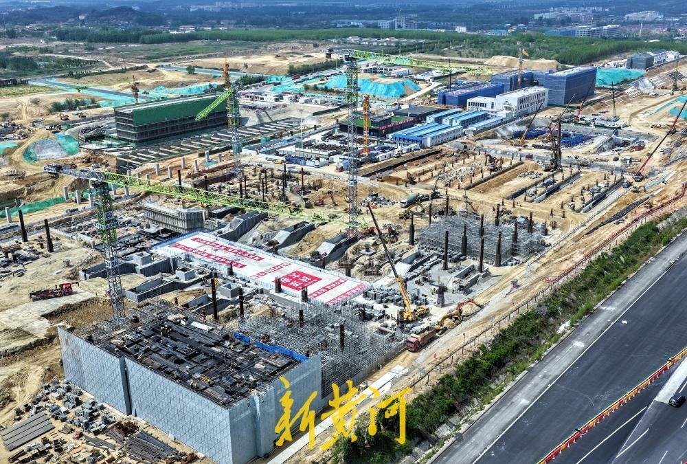 烟台南站站房建设冲出正负零