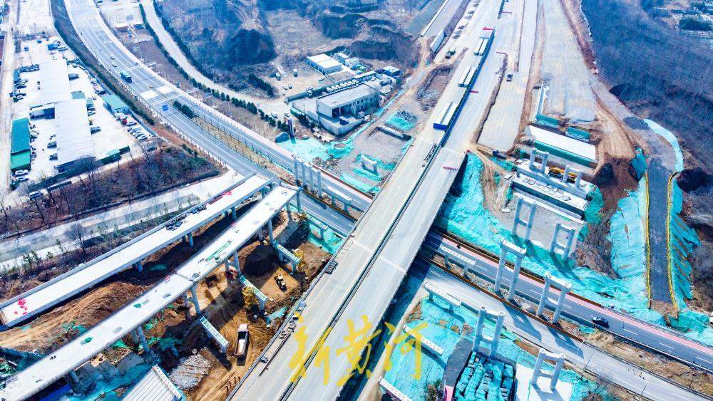 济南绕城高速港沟枢纽改扩建  旧匝道拆除重建对接八车道