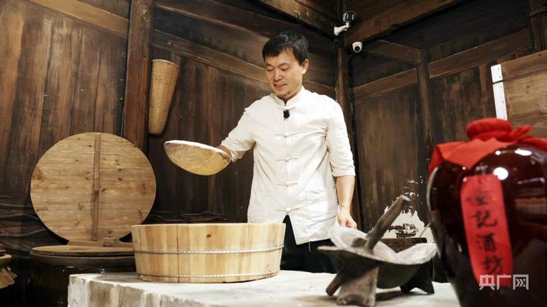 【习声回响·聆听温暖中国】鸟鸣青山绿水 古村生态焕新