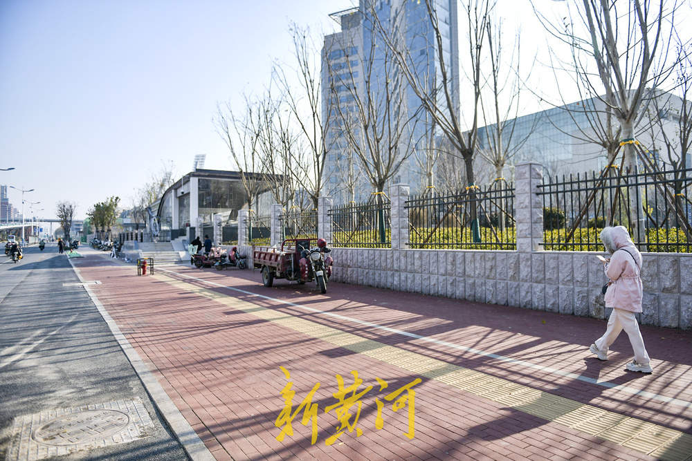 济南地铁4号线省体育中心站亮相 周边交通同步恢复