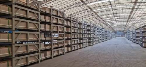 别再迷信进口了！深度评测无上岩板：36000吨压机下的品质真相